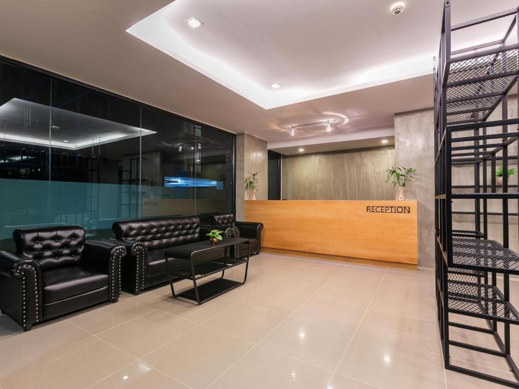 B2 Hotel South Паттая Екстер'єр фото